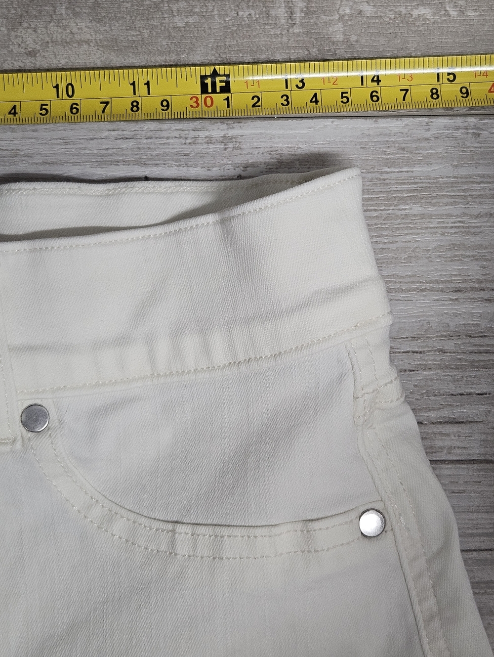 Spanx Shape Everywear Cropped Wide Leg Pants Size M Off White Versatile Coastal - Picture 3 of 14